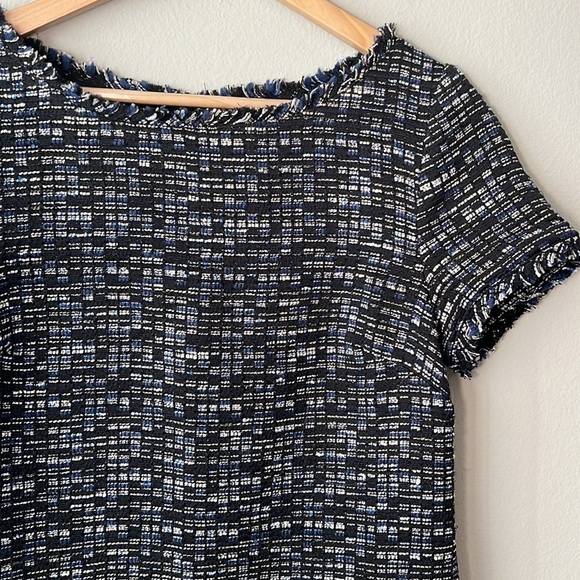 Banana Republic Tweed Shift Dress Midi Fringe Detail Short Sleeve Preppy Size 8 - Picture 4 of 7